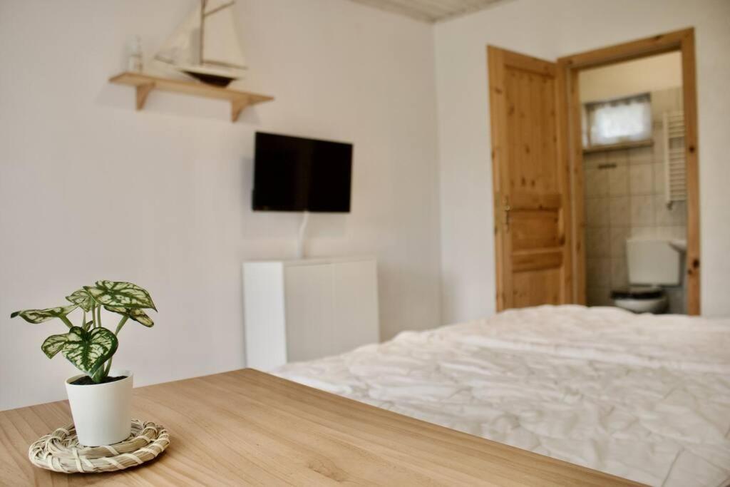 Schoener Gartenbungalow Sellin  Eksteriør bilde